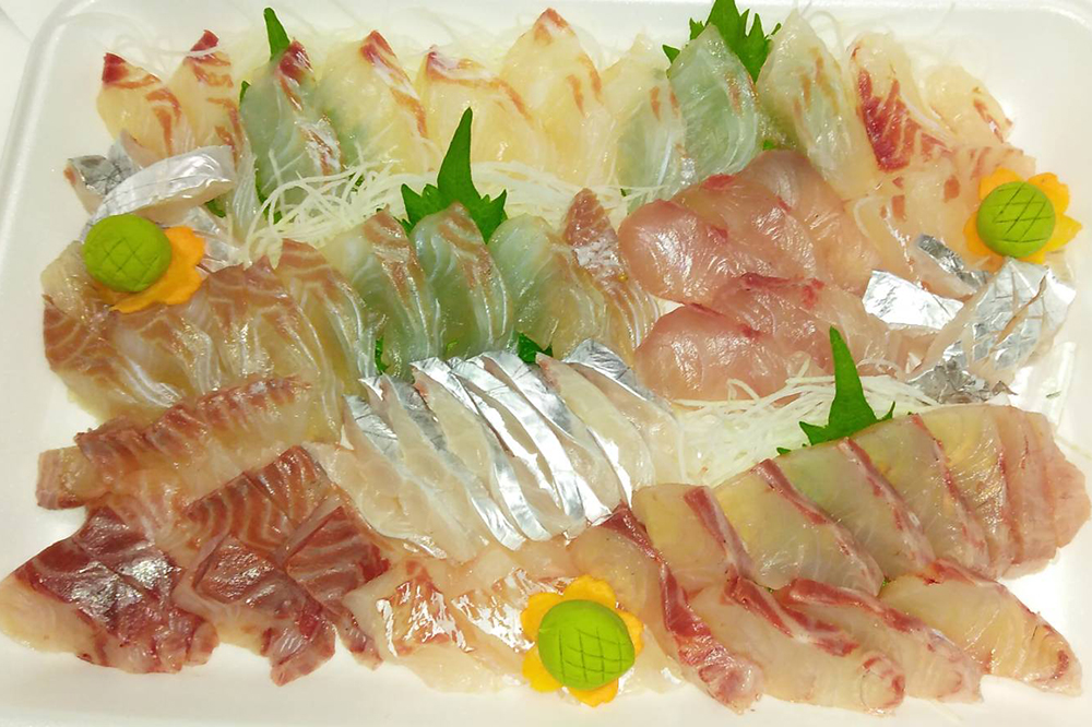 刺身盛り合わせ 4,000円 ※季節により内容が変わります。詳細はお問い合わせください。